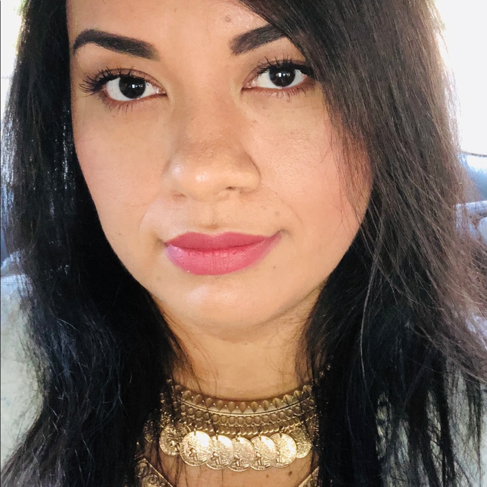Meet your Posher, Erika